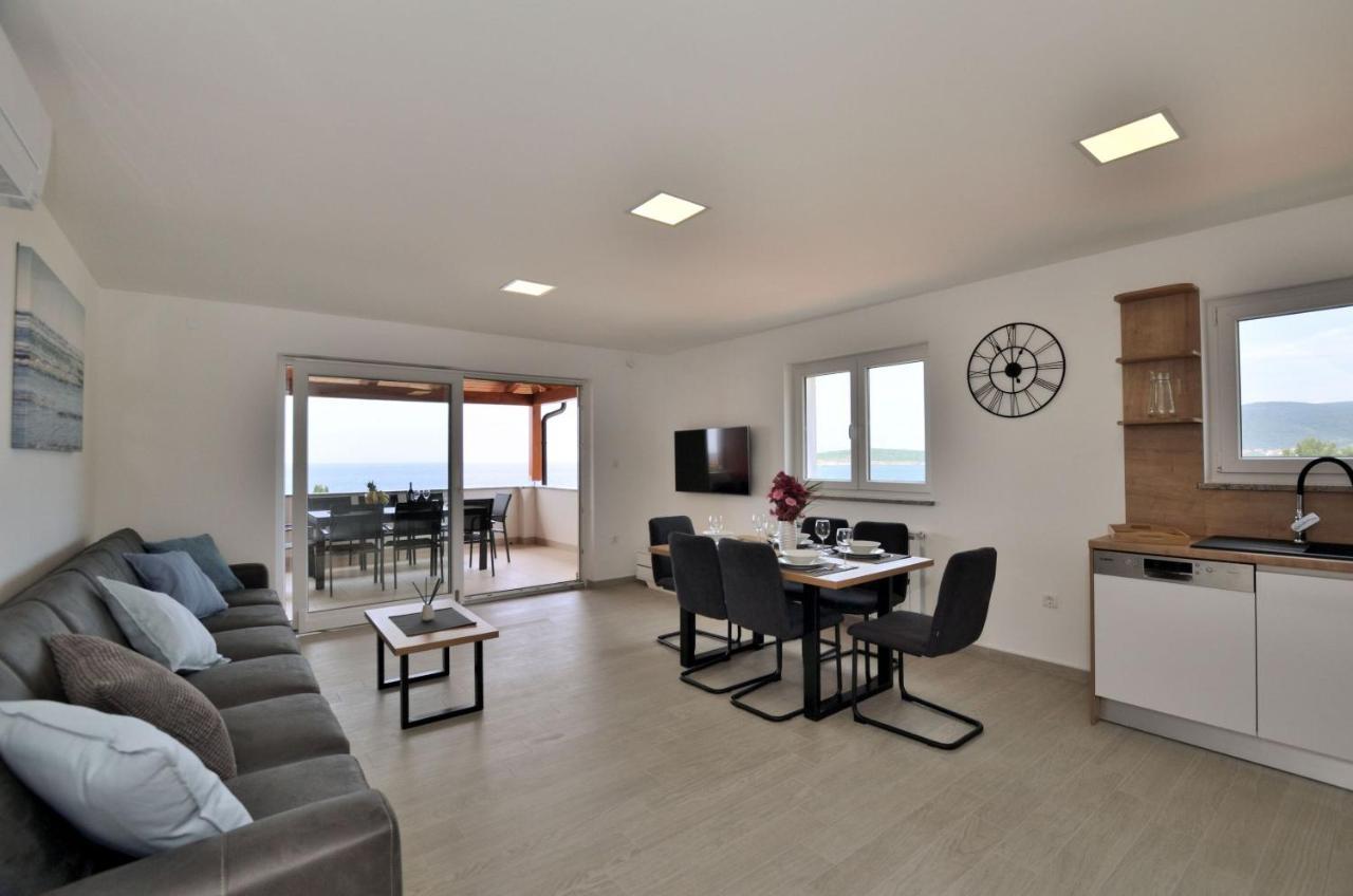 Apartments Villa Sofia Martinšćica Exteriör bild